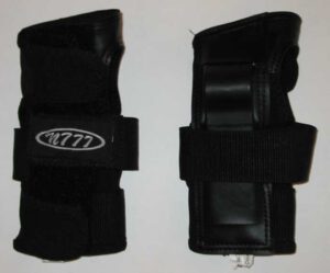 Wristguards tentripleseven