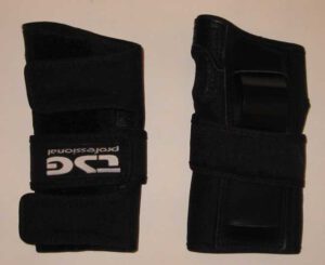 tsg wristguard professional